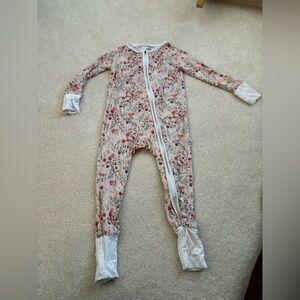 Caden Lane Convertible Zip Sleeper